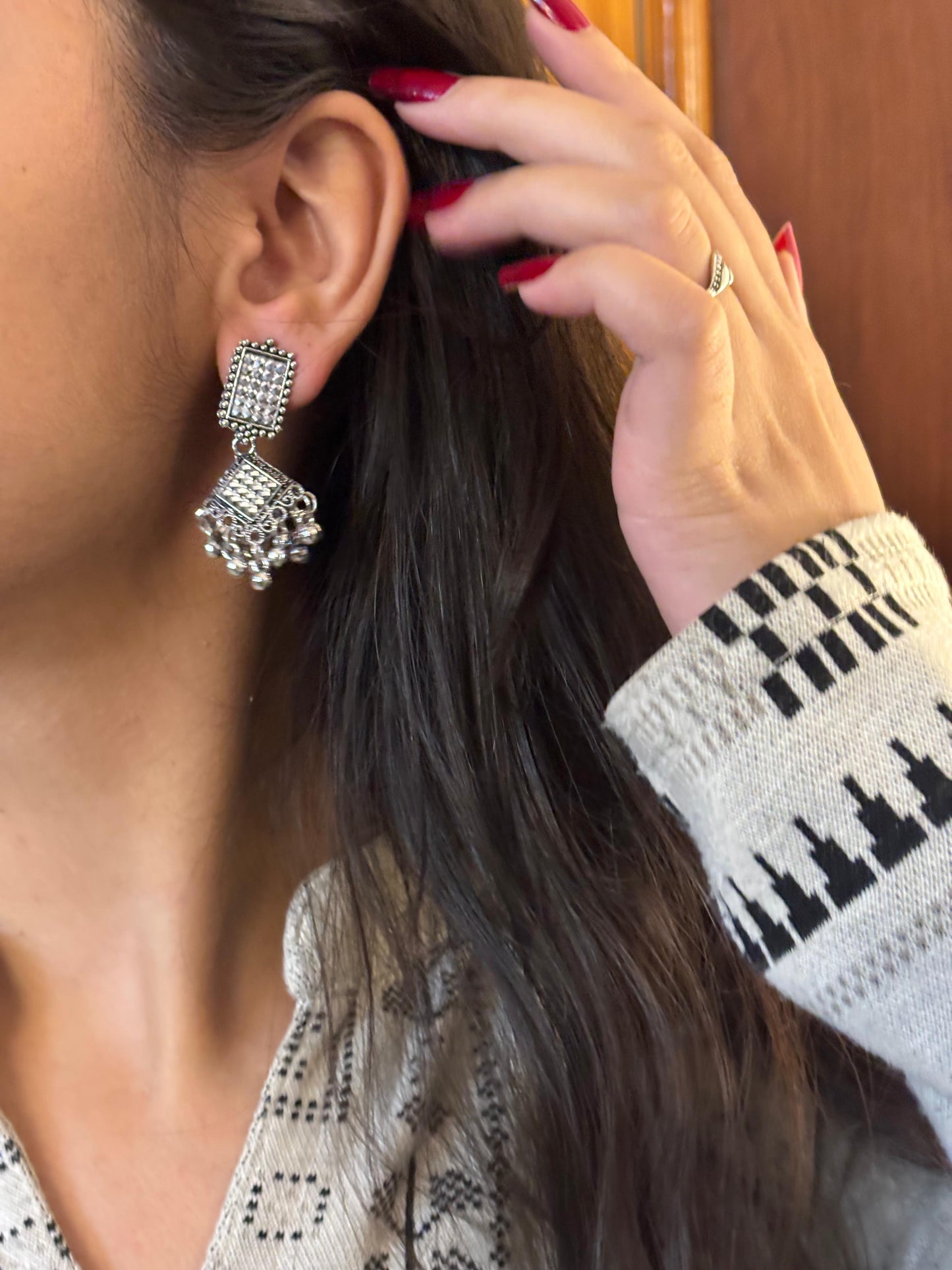 30-Piece Luxury Gift Hamper – “A Perfect Surprise for Her"